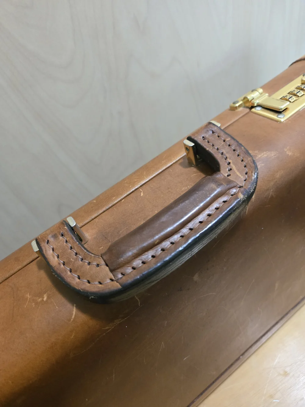 Renwick Classic Brown Leather Briefcase